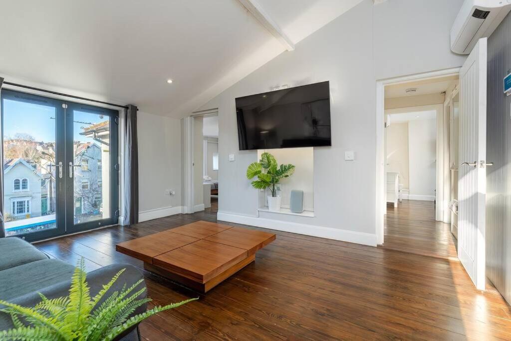 Smart-Home In Original Victorian Building Bristol Extérieur photo