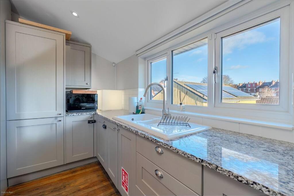 Smart-Home In Original Victorian Building Bristol Extérieur photo